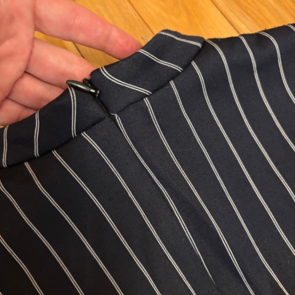 Judith & Charles - dress - Picture 4 of 5